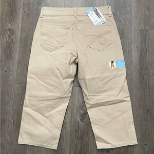 Riders by Lee Capri Pants